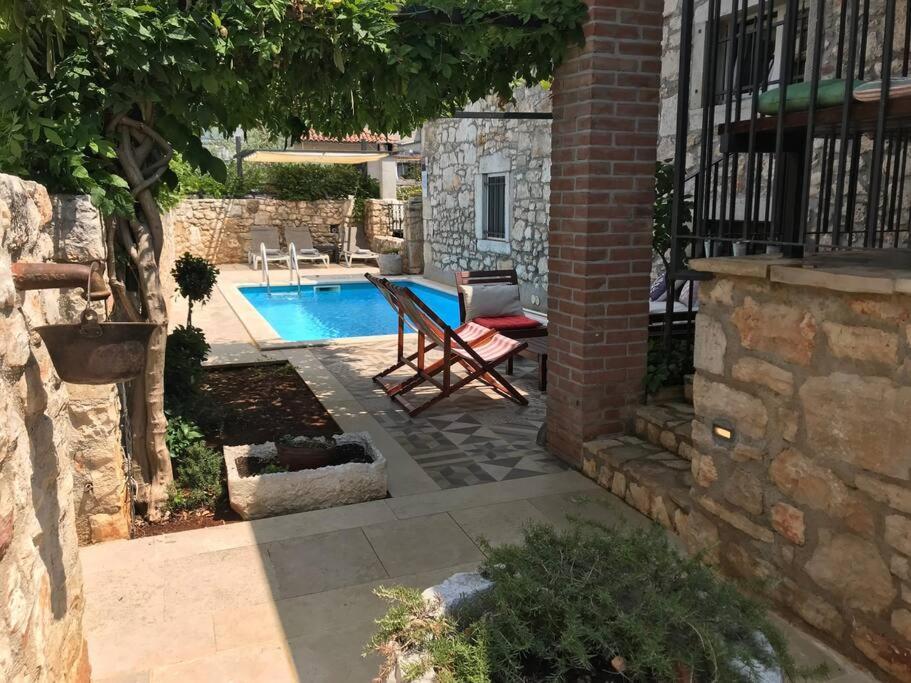 Saison Openning Prices Luxury Villa Nini With Fireplace, Private Pool, Bikes, Barbecue And Much More Пореч Экстерьер фото