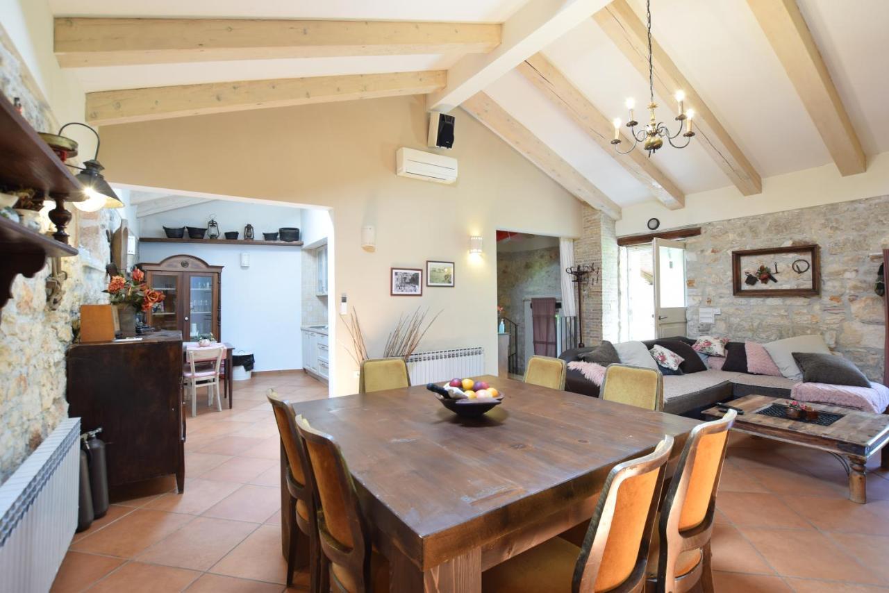 Saison Openning Prices Luxury Villa Nini With Fireplace, Private Pool, Bikes, Barbecue And Much More Пореч Экстерьер фото