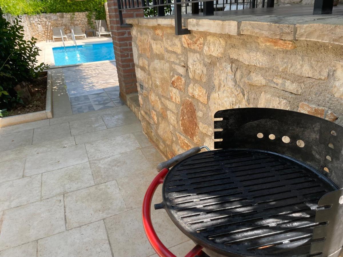 Saison Openning Prices Luxury Villa Nini With Fireplace, Private Pool, Bikes, Barbecue And Much More Пореч Экстерьер фото